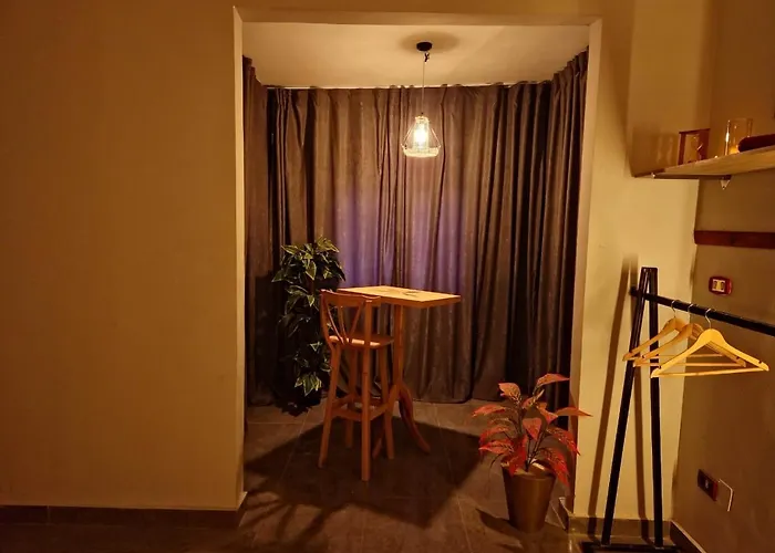 Al Doki Comfort Room - Males Only